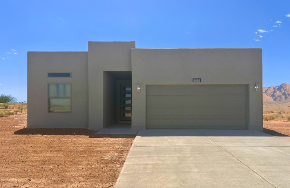 717 Paseo Del Agua St