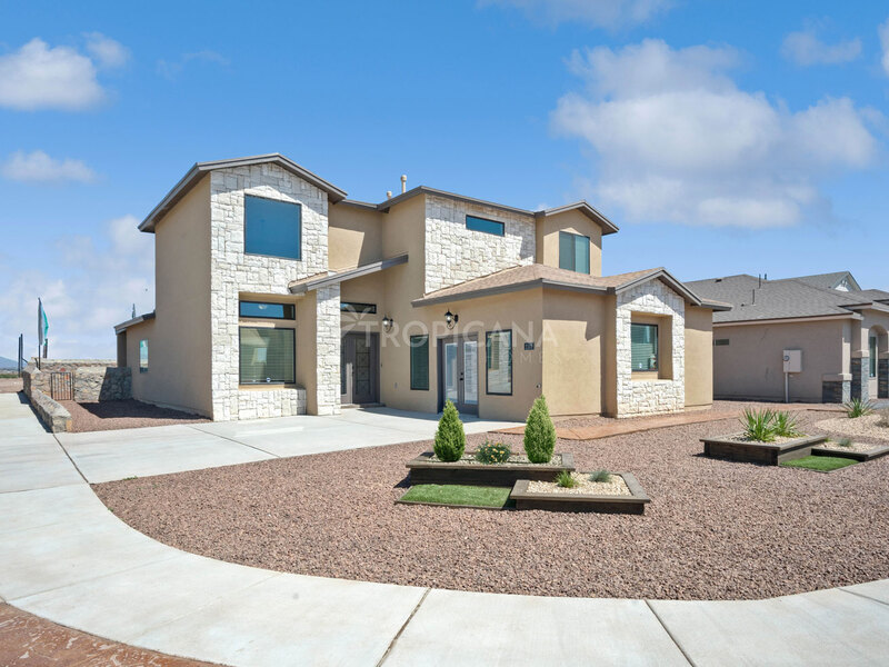 Eastlake model home - Exterior