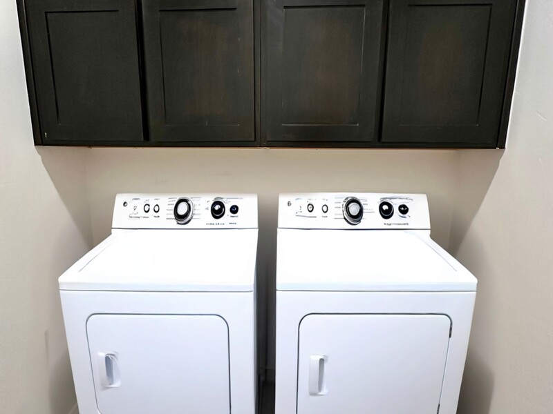 Appliances shown for illustration purposes only and may vary.