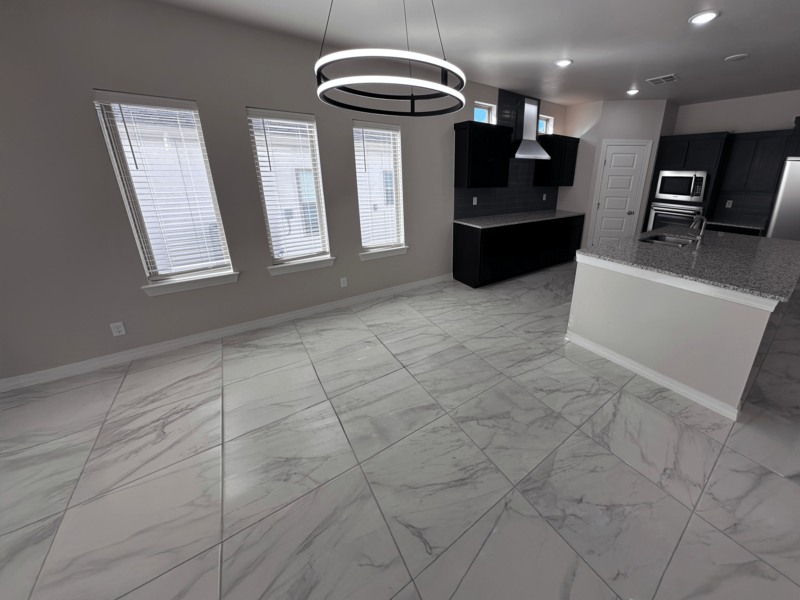 Appliances shown for illustration purposes only and may vary.