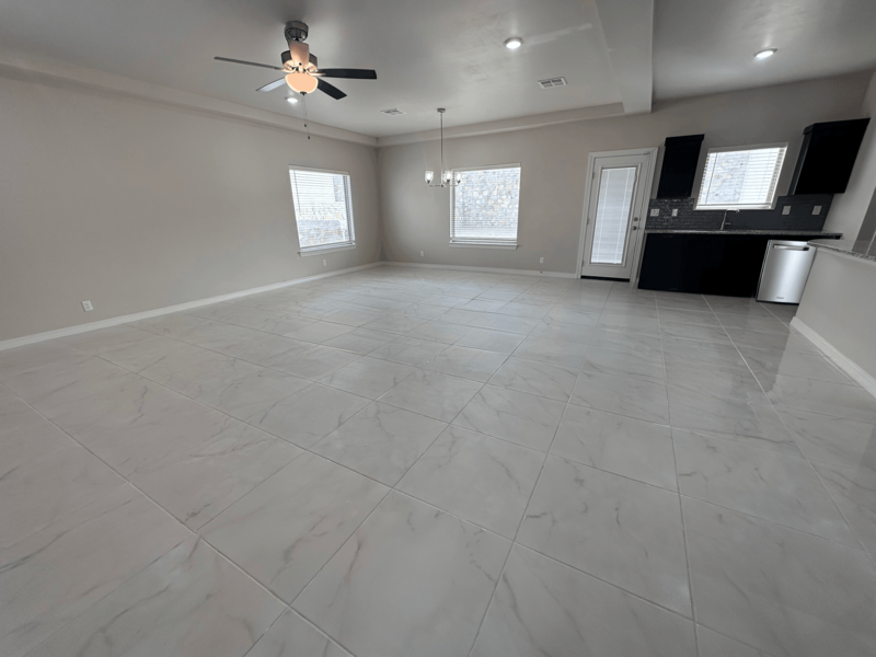 Appliances shown for illustration purposes only and may vary.