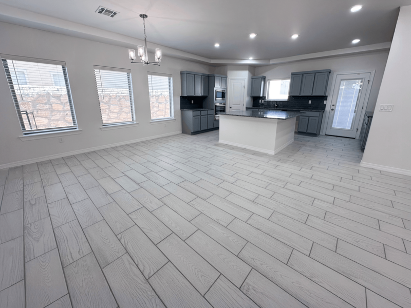 Appliances shown for illustration purposes only and may vary.