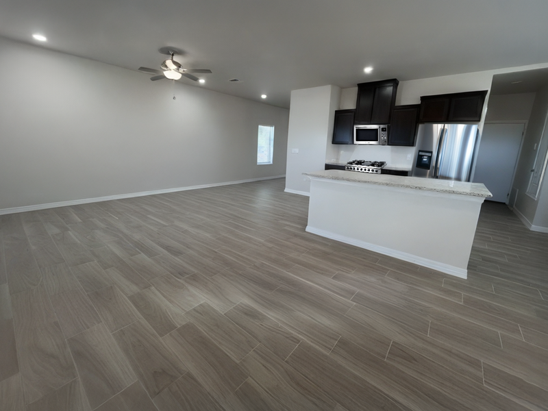 Appliances shown for illustration purposes only and may vary.