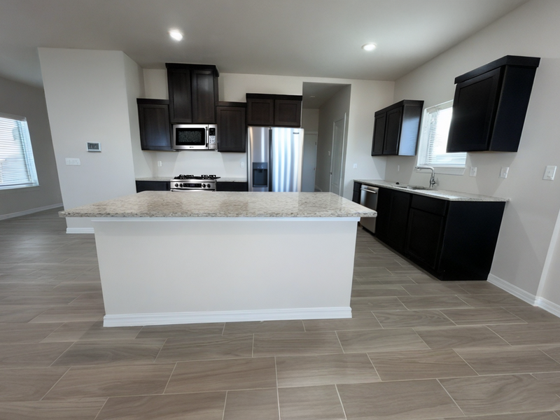 Appliances shown for illustration purposes only and may vary.